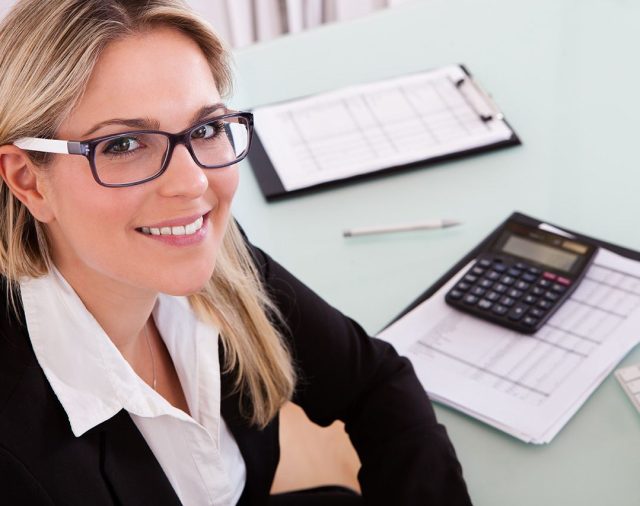 Risks & Rewards Of Investing In Bitcoin